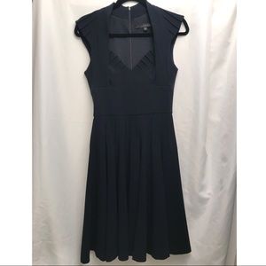 Rubin Singer Navy Pleated V-Neck Dress sz 4